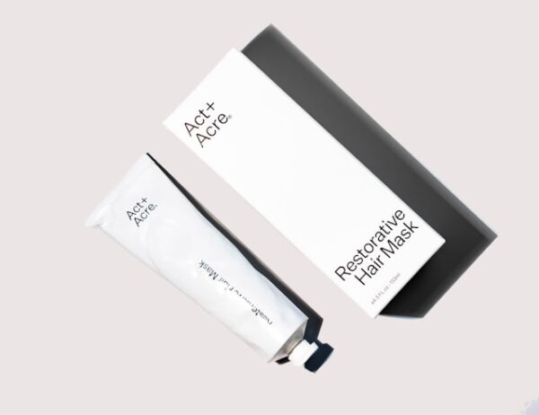 Natural Charcoal Face Mask - Deep Cleansing & Detoxifying